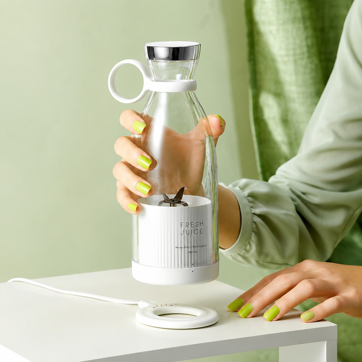 Portable Smoothie Blender Rechargeable • Cordless • Made for Life on the Go
